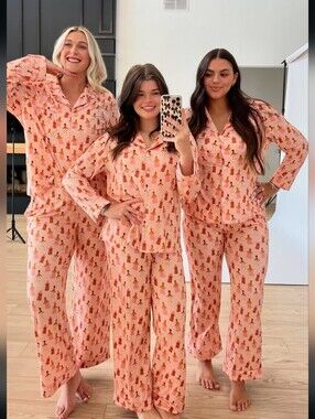 Silks Pajamas Girly Ghosts Halloween M